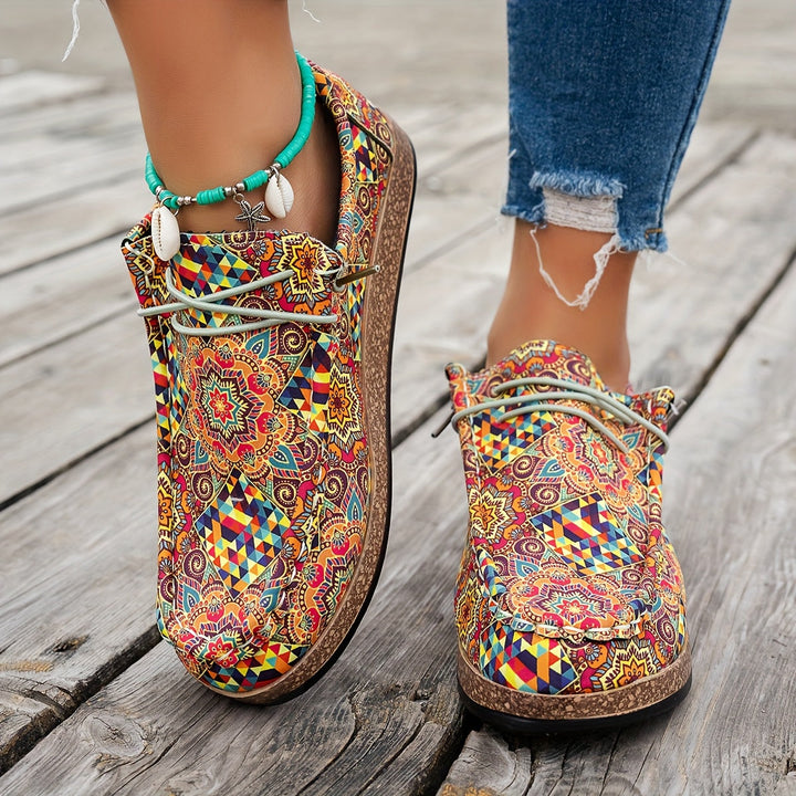 Damen-Schuhe im Vintage-Stil mit farbenfrohem Paisley-Muster